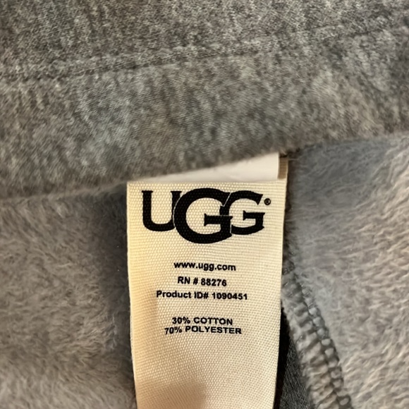 UGG Pichot turtleneck cape/poncho in gray oversized w/pockets sz XS/S like new - Picture 8 of 8